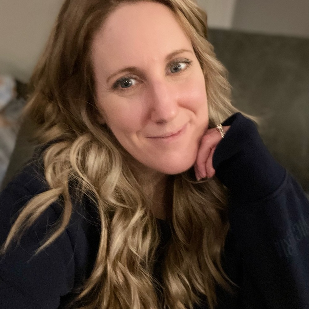 Meet your Posher, Jennifer